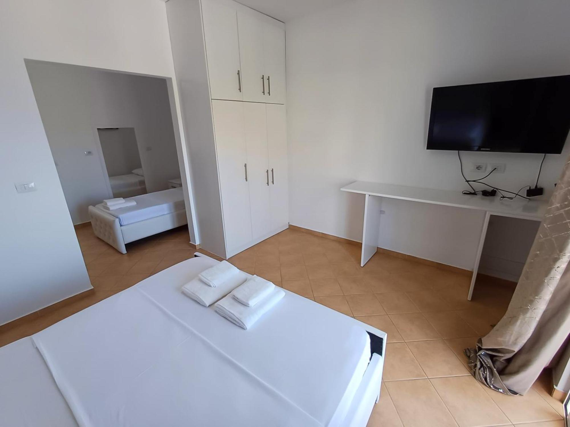 Hotel Sherifi ساراندا المظهر الخارجي الصورة