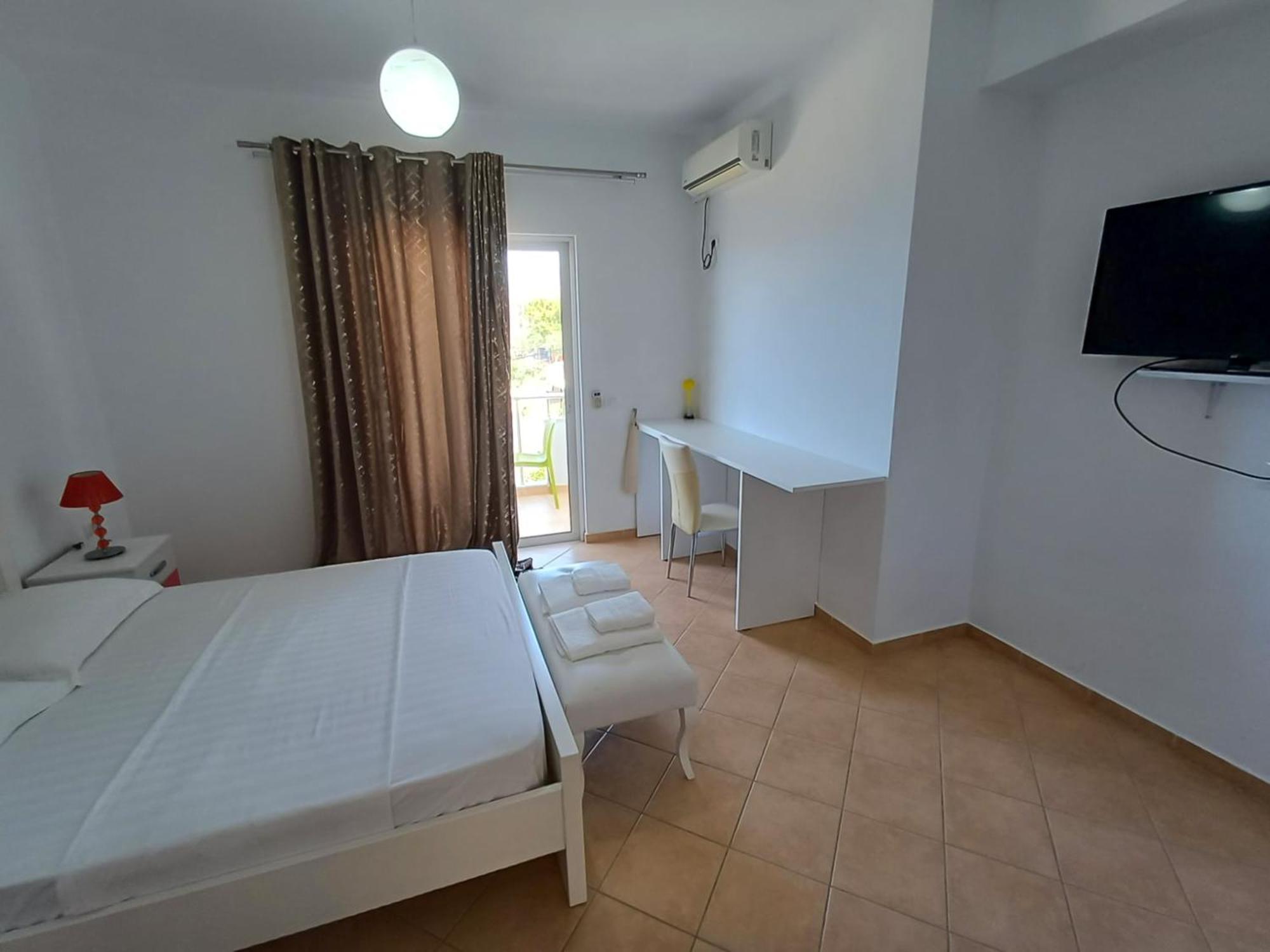 Hotel Sherifi ساراندا المظهر الخارجي الصورة